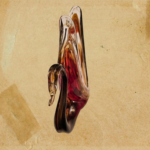 Art Glass Swan Napkin Holder Reds Browns Sooner Style Elegant Statement - Picture 5 of 11